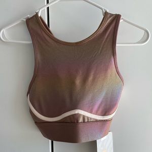 NWT Fabletics Cross Back High Impact Sports Bra